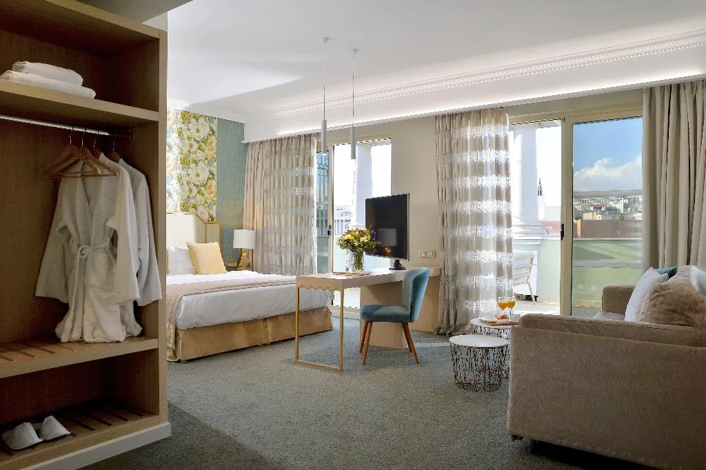 SUITE EXECUTIVE Room, Airotel Stratos Vassilikos, Athens