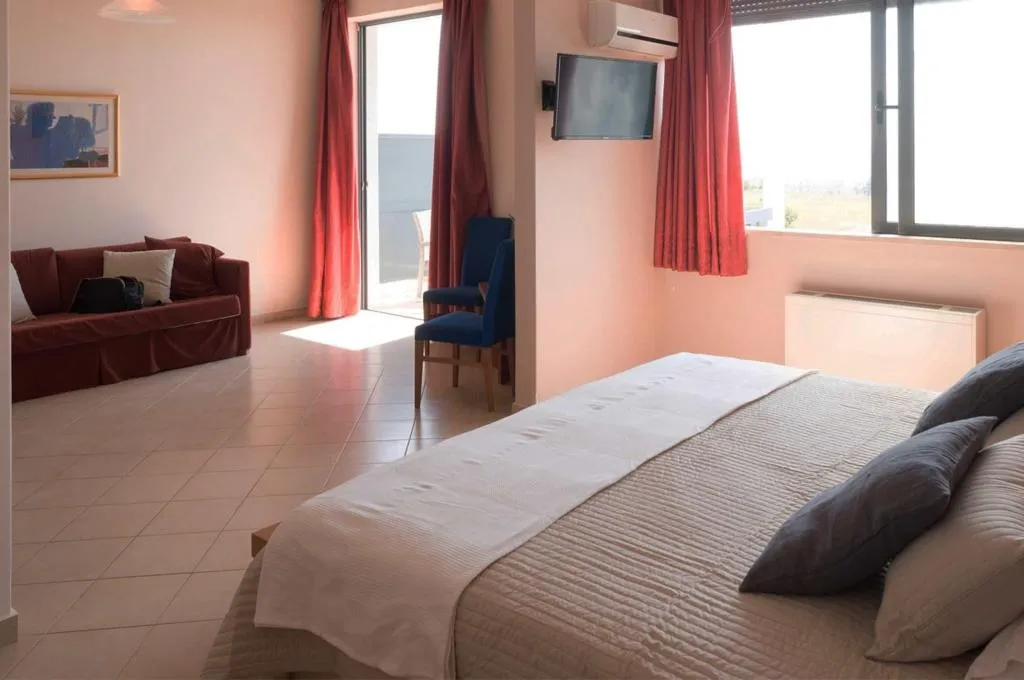 SUITE TWO BEDS Room, Acharnis Kavallari Hotel Suites, Athens