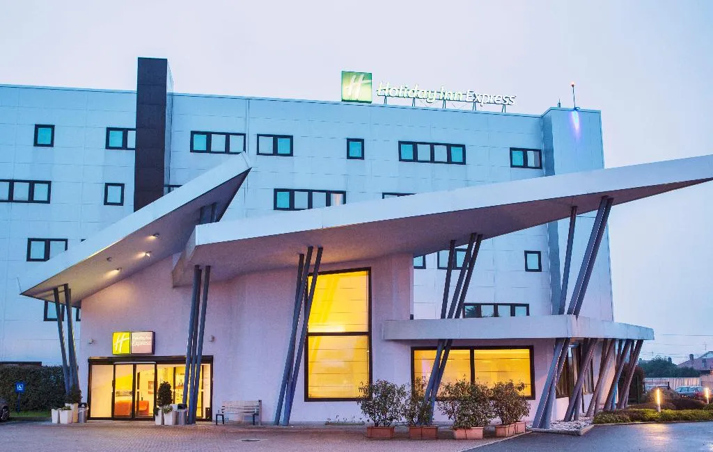 General view, Holiday Inn Express Milan-Malpensa Airport, Milan