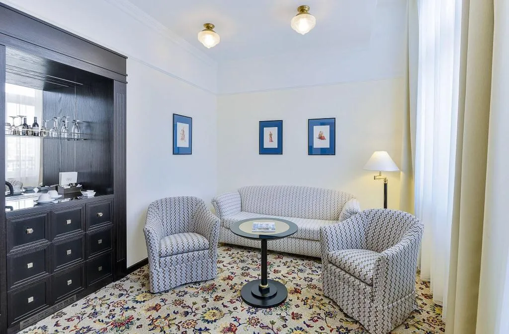 JUNIOR SUITE KING SIZE BED Room, Hotel Savoy Prague, Prague