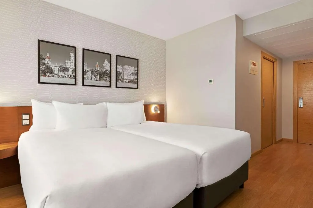 Room, Ramada by Wyndham Valencia Almussafes, Valencia