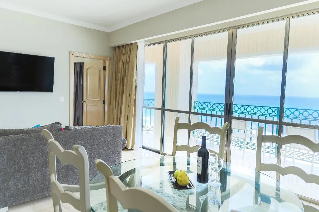 SUITE OCEAN VIEW Room, Sandos Cancun All Inclusive - Adults Only, Cancun Area