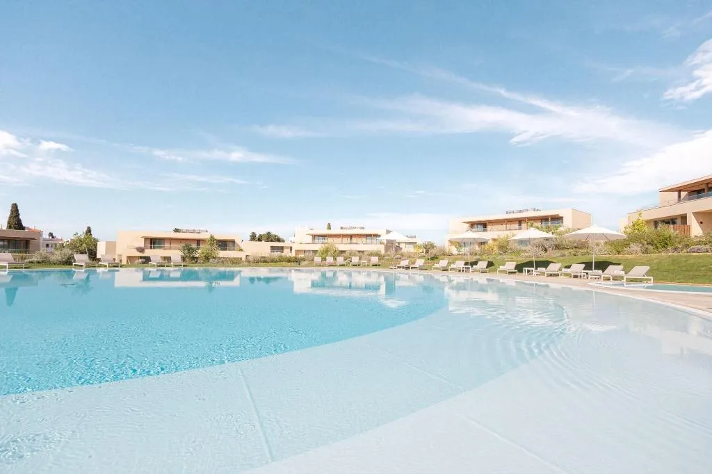 Sports and Entertainment, White Shell Beach Villas, Algarve
