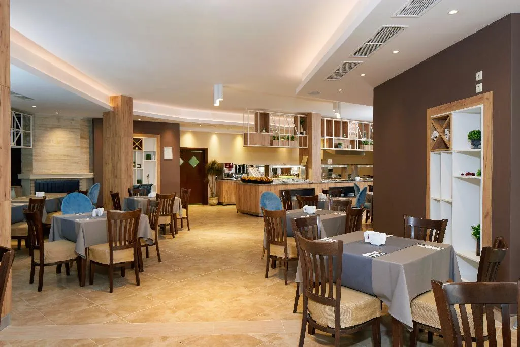 Restaurant, Nobel Ultra All Inclusive - Free Beach Access, Bourgas