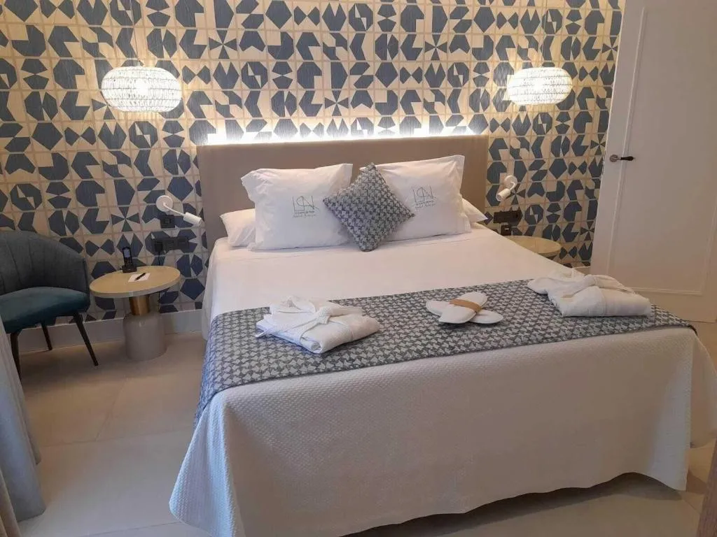 Room, La Puerta De Nerja Hostal Boutique, Costa Del Sol