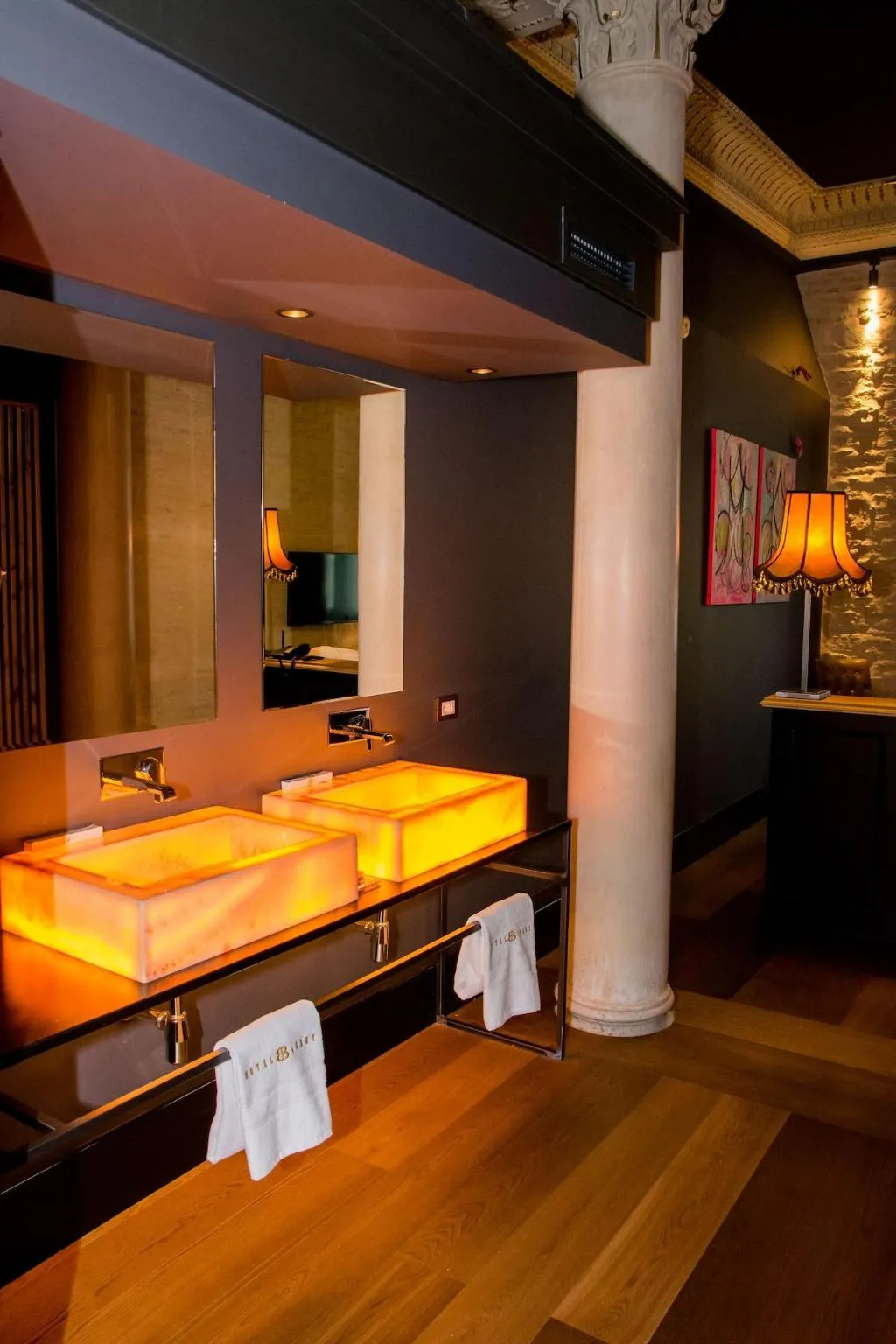TWIN GRAND DELUXE Room, Hotel Lobby Room, Seville