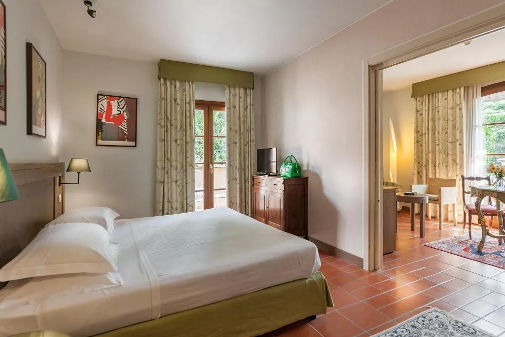 SUITE WITH DOUBLE BED Room, Villa San Paolo, Florence