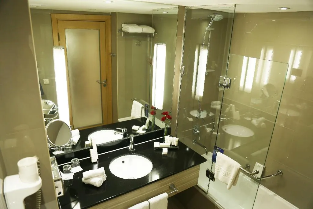 Room, Radisson Blu Cairo Heliopolis, Cairo