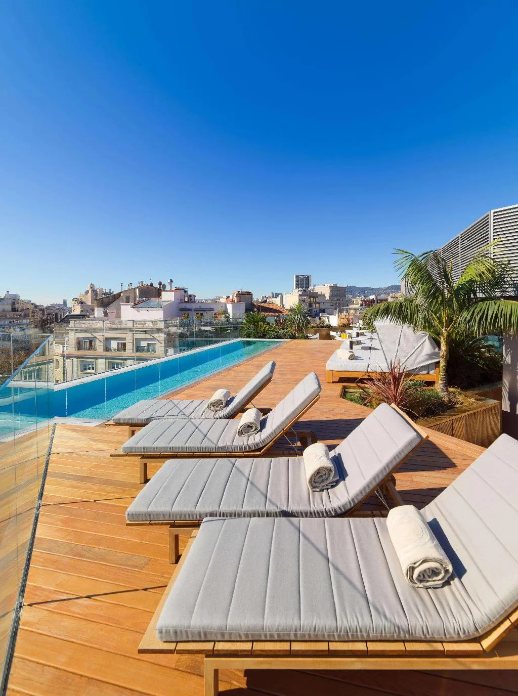 Pool, The One Barcelona, Barcelona