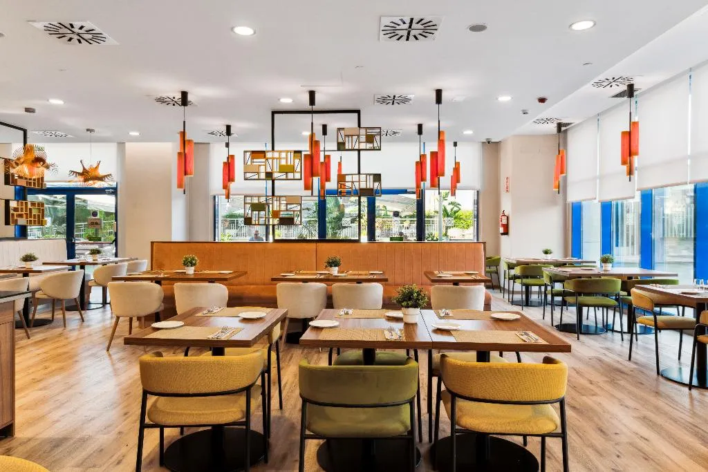 Restaurant, Hilton Garden Inn Sevilla, Seville