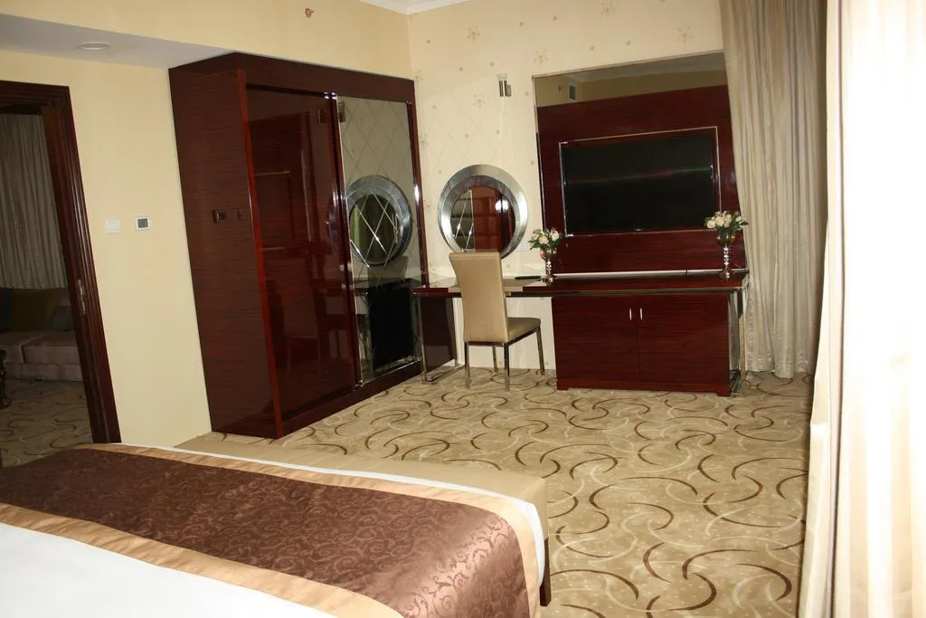 JUNIOR SUITE STANDARD Room, Al Salam Grand Hotel, Dubai
