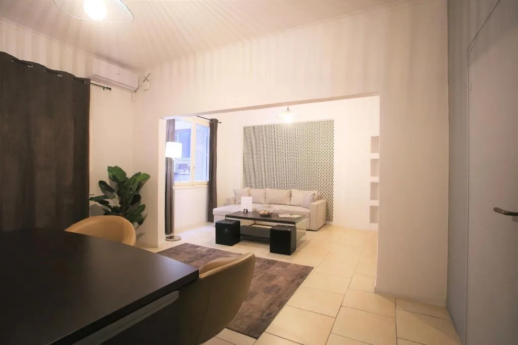 Room, Gk Athens, Athens