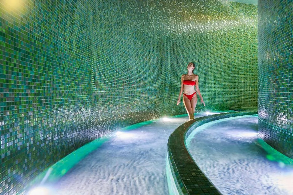 Sports and Entertainment, Savoy Palace The Leading Hotels of the World, Madeira
