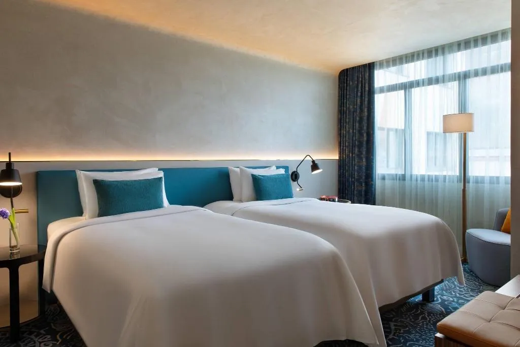 Room, Renaissance Barcelona, Barcelona
