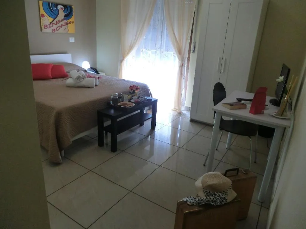 Room, B&B Casa Mia, Taormina