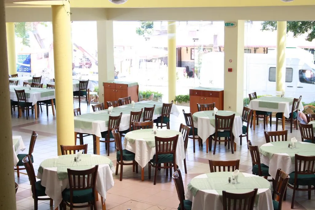 Restaurant, Bonita Beach, Varna