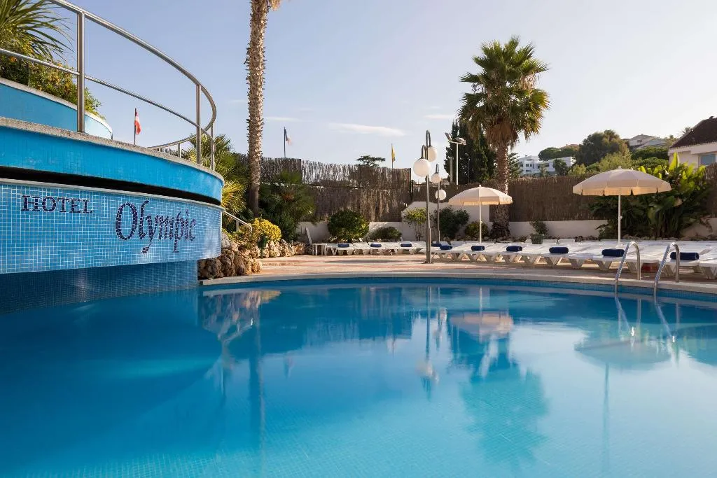 Pool, htop Olympic, Costa Brava