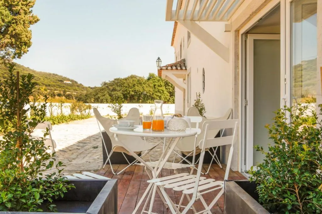 VILLA SUPERIOR Room, Casa Palmela - Small Luxury Hotels & Villas, Lisbon