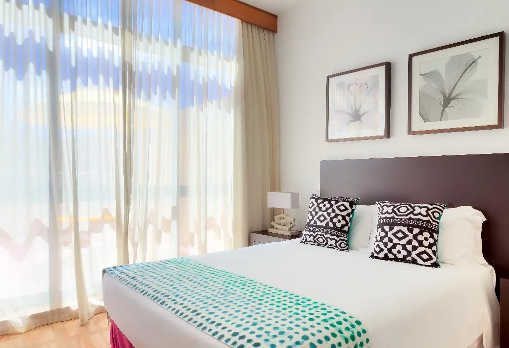 Double or Twin STANDARD Room, Torre Praia, Madeira