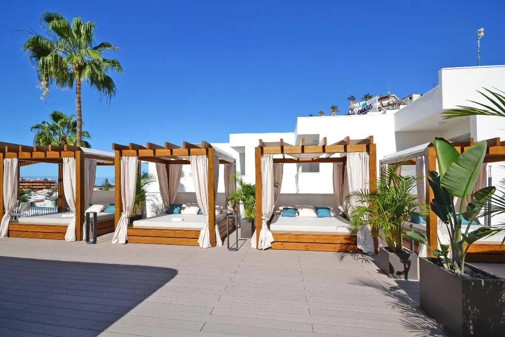 Terrace, Ohasis Apartments, Tenerife