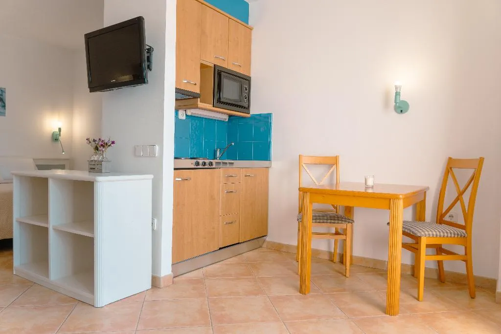 STUDIO WITH TERRACE Room, Rosamar Ibiza Hotel, Ibiza