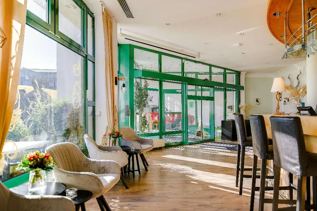 Bar, Hotel Ambiente Langenhagen Hannover by Tulip Inn, Hanover