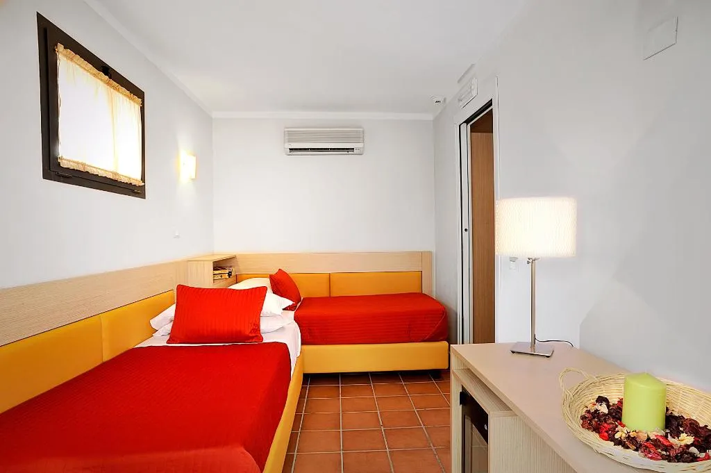 QUADRUPLE STANDARD Room, Hotel Scott House, Rome