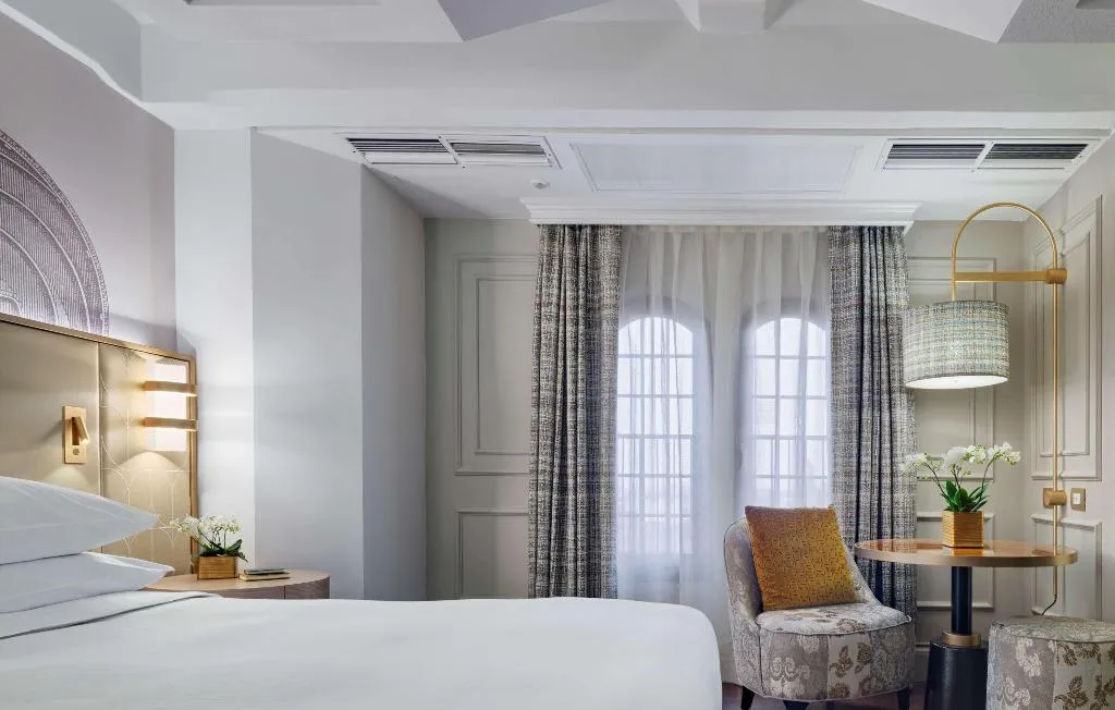 TWIN DELUXE Room, Hilton Molino Stucky Venice, Venice
