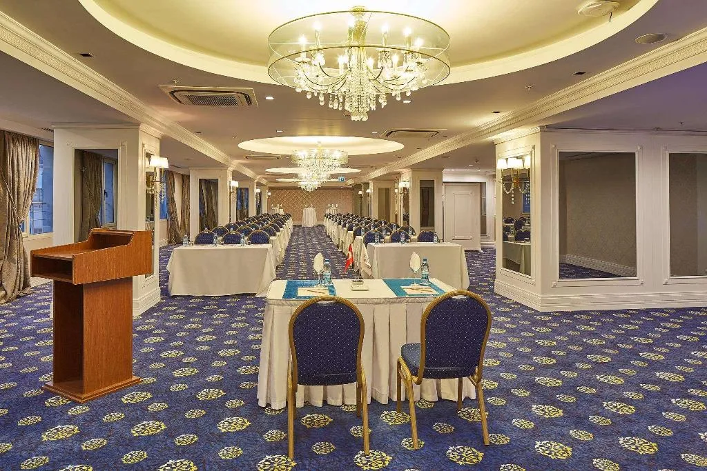 Conferences, DoubleTree By Hilton Izmir Alsancak, Izmir