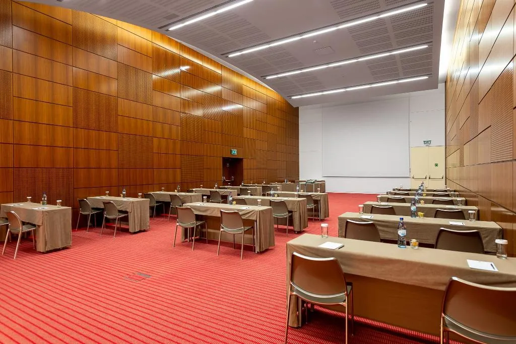 Conferences, Lagoas Park, Lisbon