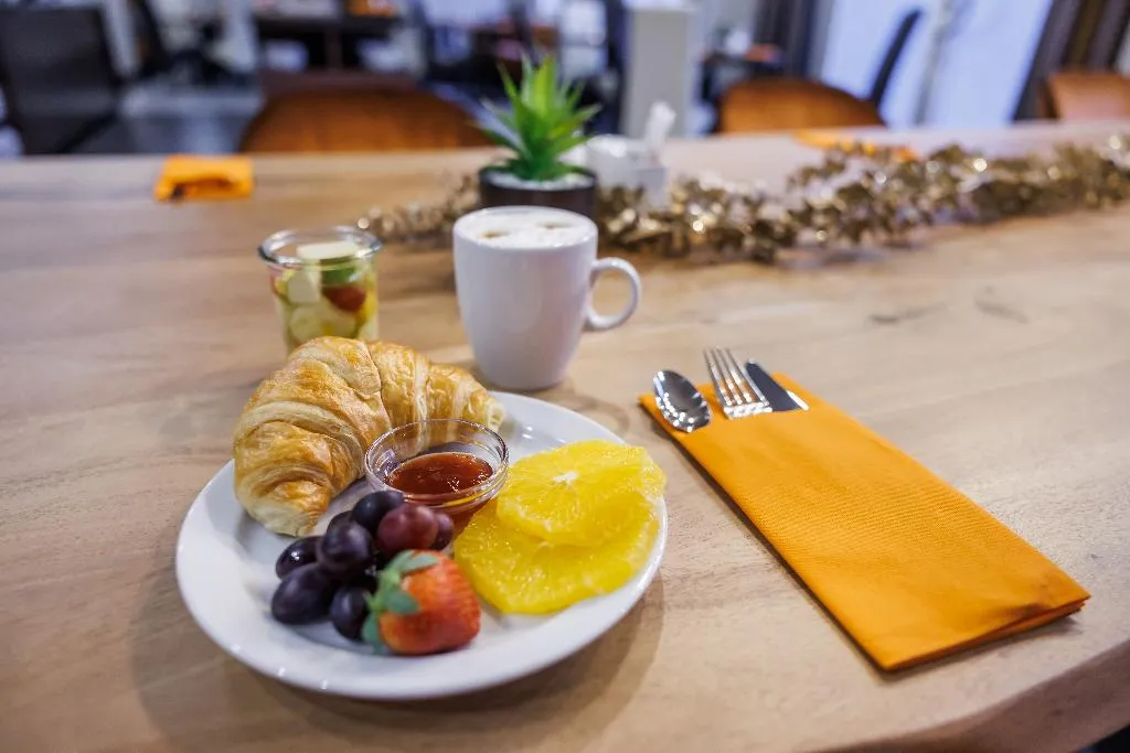 Restaurant, Hotel Luetzow, Berlin