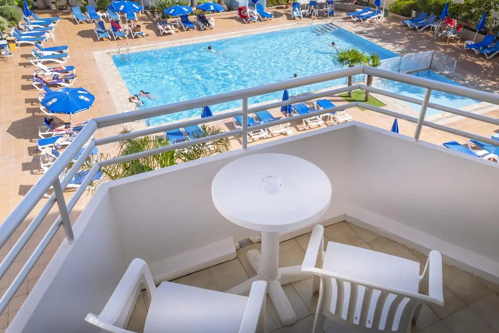 DOUBLE POOL VIEW Room, GHT Oasis Tossa & Spa, Costa Brava