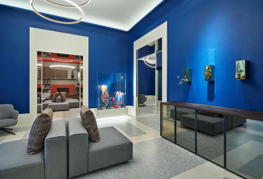 Lobby, de Bonart Naples-Curio Collection by Hilton, Naples