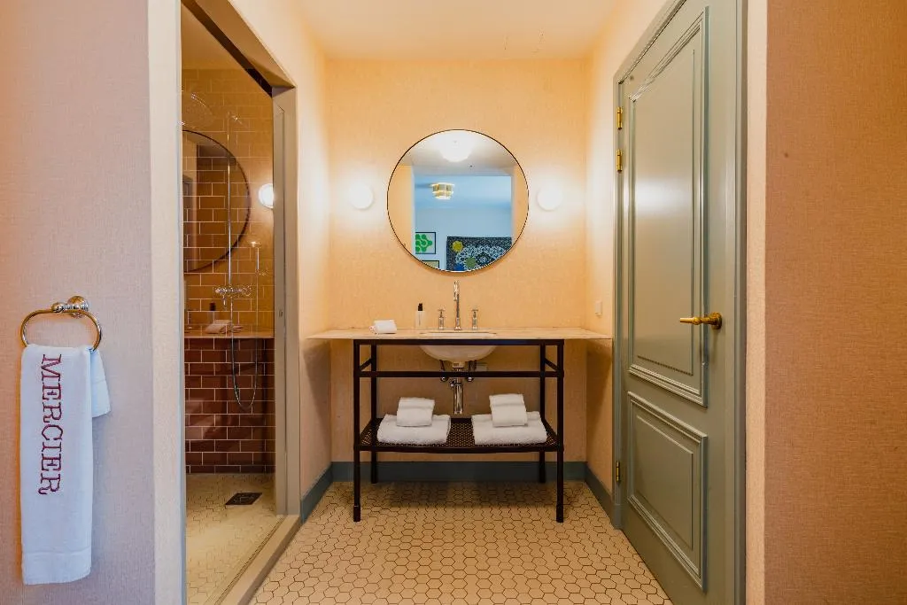 Double or Twin DELUXE Room, Hotel Mercier, Amsterdam