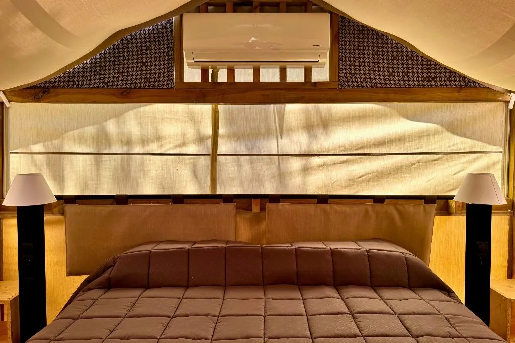 LODGE ONE BED Room, Hostel & Glamping Santa Fortunata, Naples