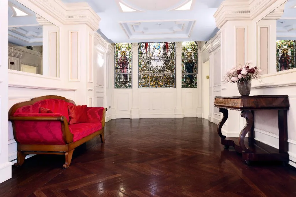 Lobby, Catalonia las Cortes, Madrid