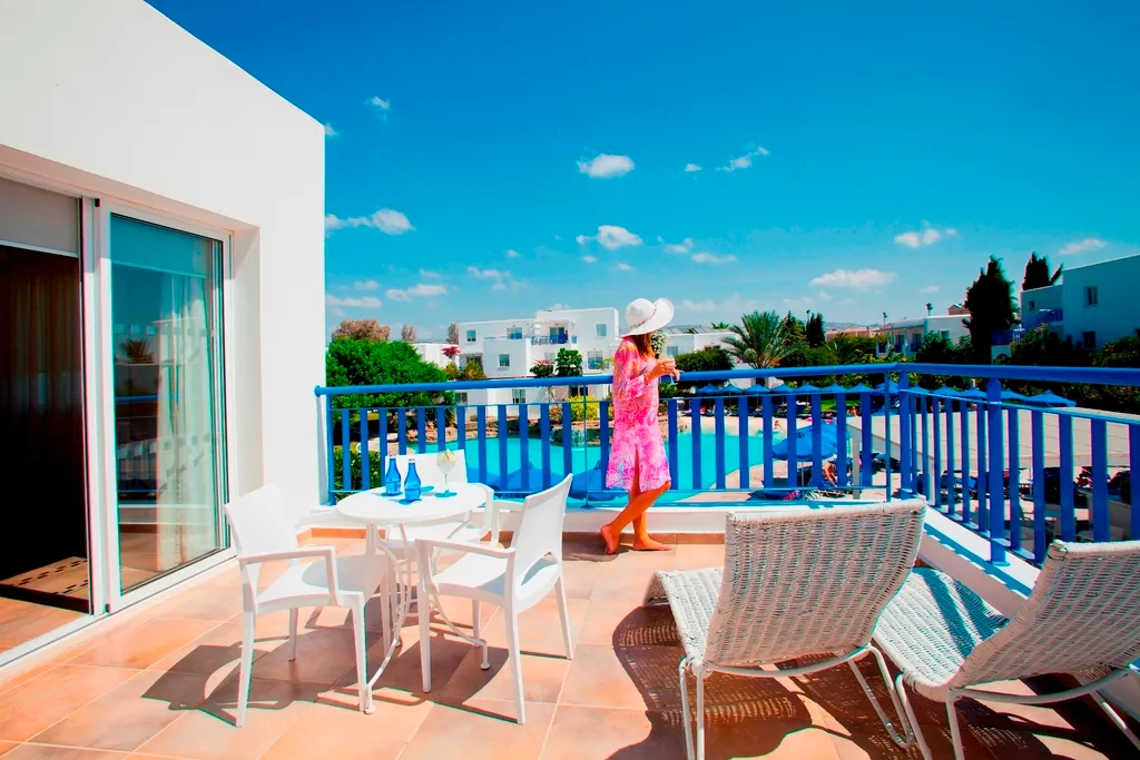APARTMENT SUPERIOR ONE BEDROOM Room, Aliathon Resort, Cyprus