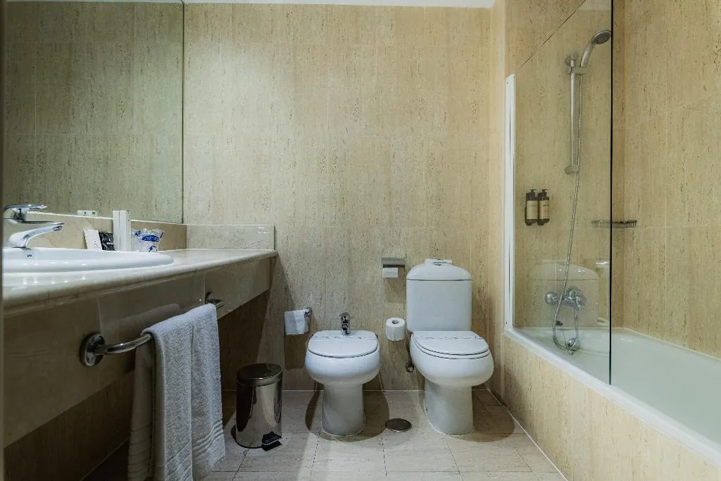 JUNIOR SUITE STANDARD Room, Amura Alcobendas, Madrid