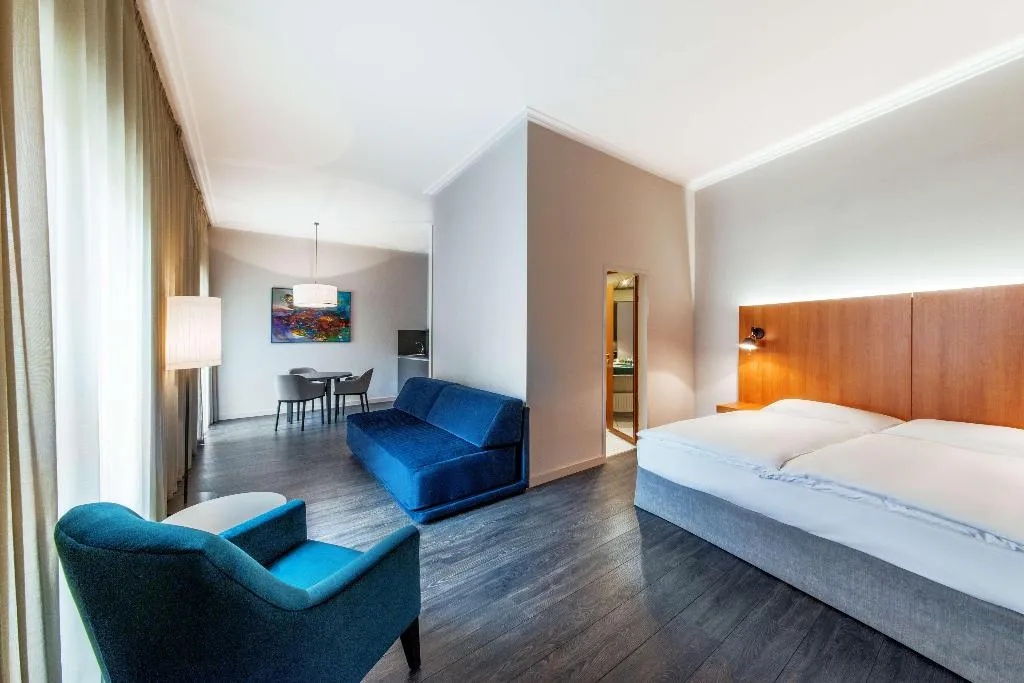 JUNIOR SUITE STANDARD Room, NH Prague City, Prague