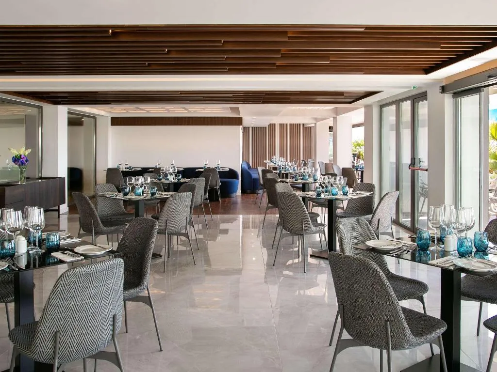 Restaurant, Mercure Larnaca Beach Resort, Cyprus