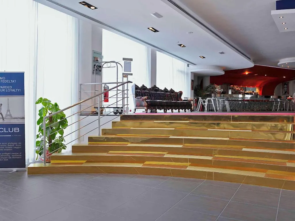 Bar, Mercure Olbia, Olbia