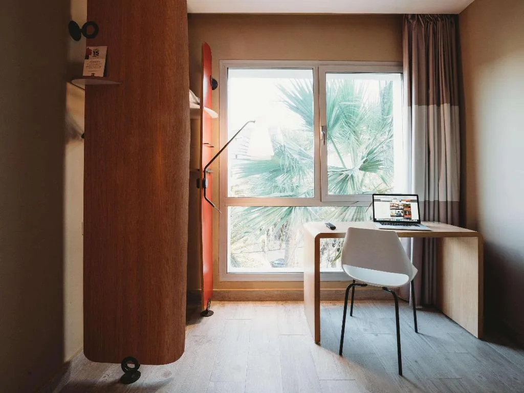 DOUBLE WITH DOUBLE BED Room, Ibis Casa Sidi Maarouf, Casablanca