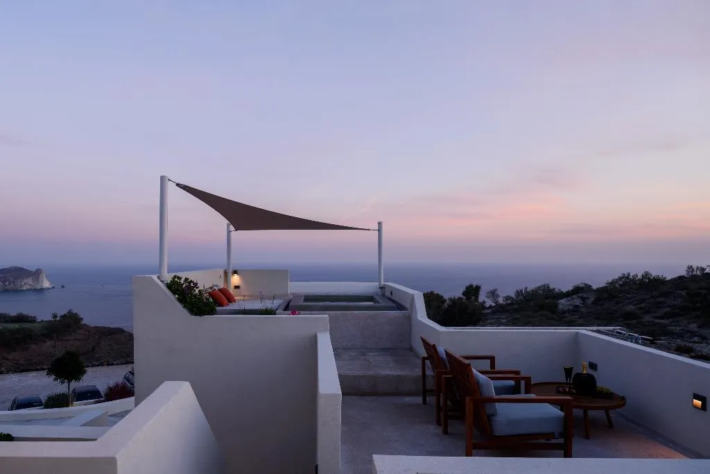 SUITE STANDARD Room, Potnia Theron Suites, Santorini
