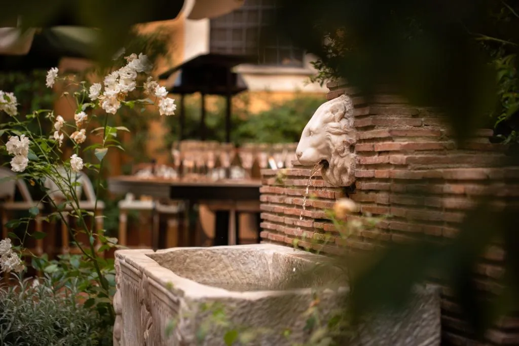Bar, Palazzo Ripetta, Rome