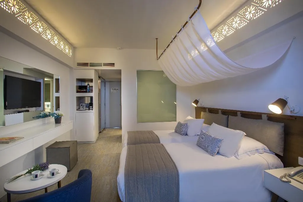 SINGLE SIDE SEA VIEW Room, Lordos Beach, Cyprus