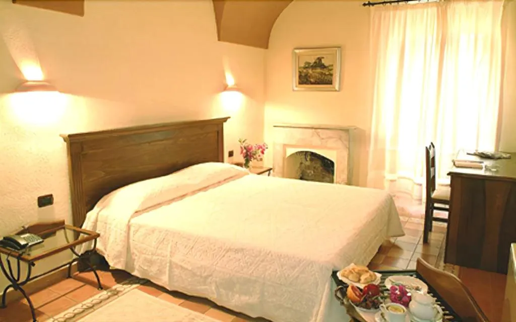 Room, Corte Fiorita, Alghero