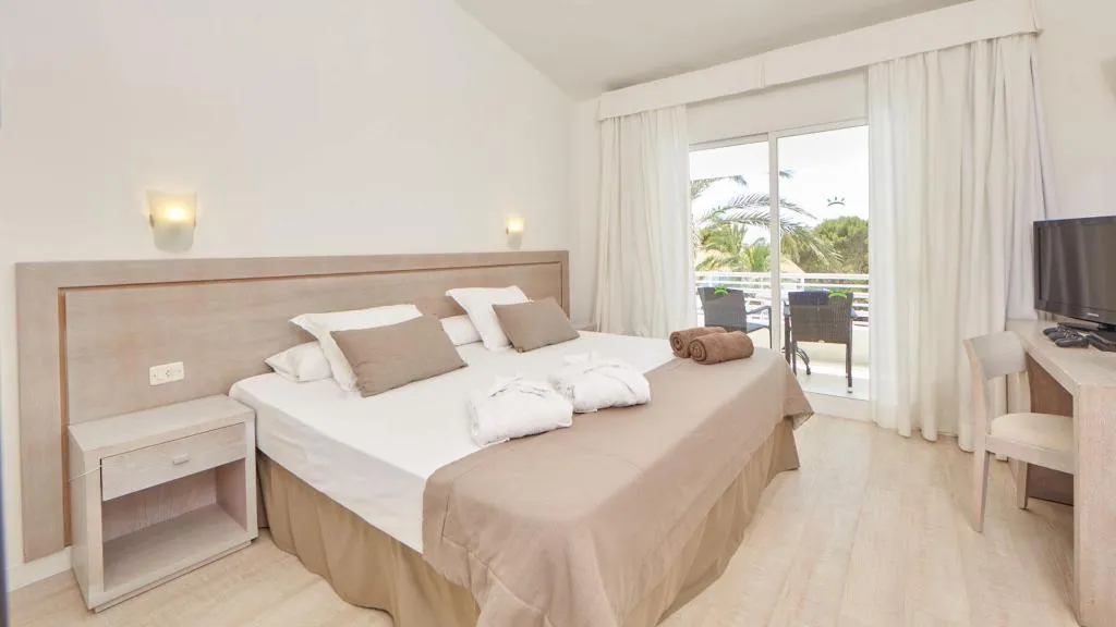 Room, Prinsotel la Caleta, Menorca
