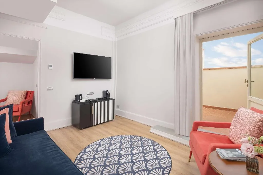 SUITE SUPERIOR Room, Anglo American Hotel Florence, Curio Collection, Florence