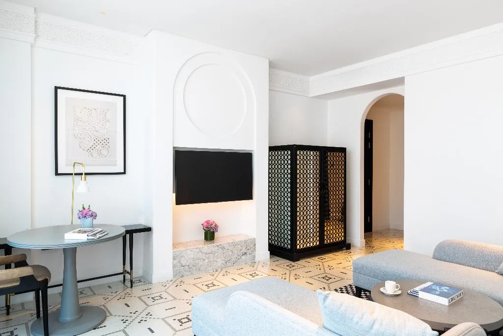 JUNIOR SUITE KING SIZE BED Room, Fairmont Residences La Marina Rabat-Sale, Rabat