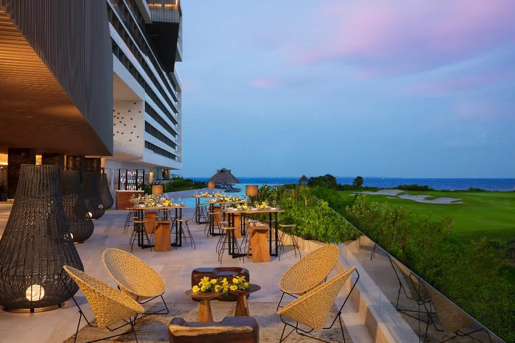 Terrace, Dreams Vista Cancun Golf & Spa Resort, Cancun Area